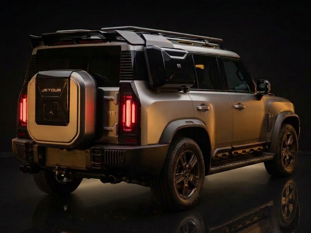 Jetour T2 Defender Kit Akrapovič — Photo 1